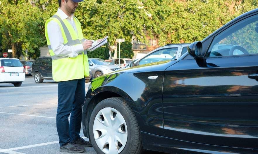 Driving with Expired License in UAE: Fines and Penalties