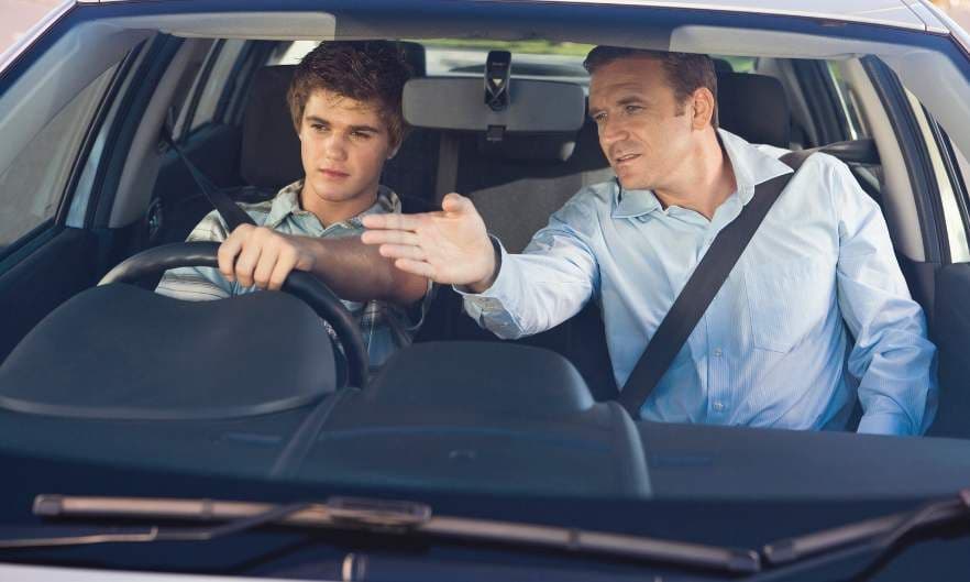 Hussain Driving Institute: Fee, Timings, Packages