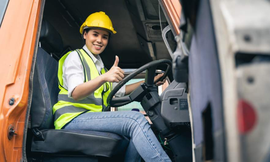 how-to-get-heavy-truck-driving-license-driveeuae