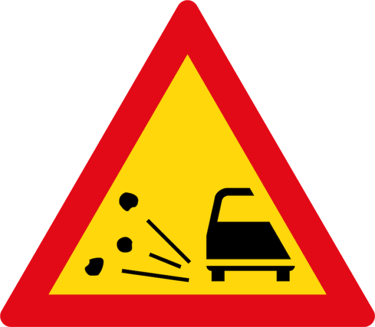 loose-gravel-sign-meaning-safety-tips-driveeuae